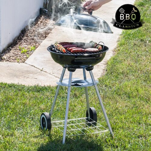 idee-cadeau-maman-barbecue-couvercle-et-roulettes