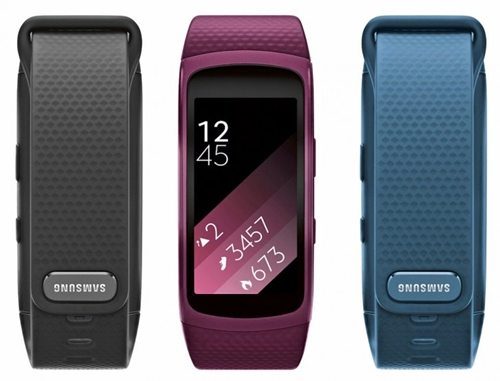 5-CONNECTED-WATCH-SAMSUNG-GEAR-FIT-2