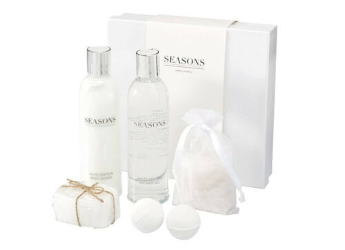 cadeau-ce-coffret-bien-etre-bain-douche-et-corps