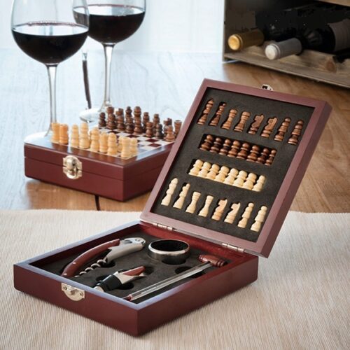 gift-this-game-chess-accessories-wine