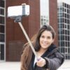 cadeau-perche-selfie-bluetooth-telephone-blanc