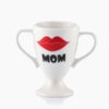 cadeau-anniversaire-tasse-trophee-mom-a-la-mode