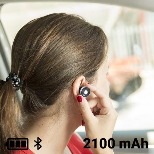 gift-high-tech-car-charger-with-hands-free