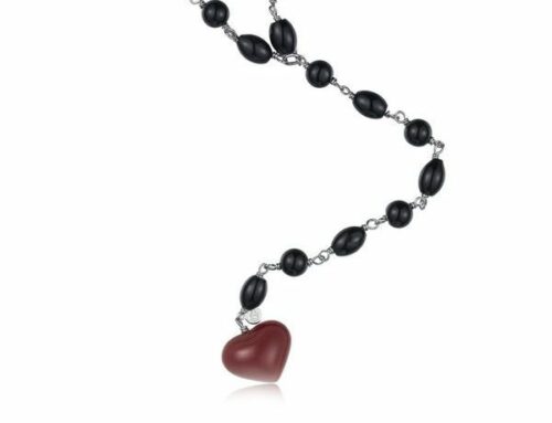 birthday-gift-idea-necklace-black-silver-heart