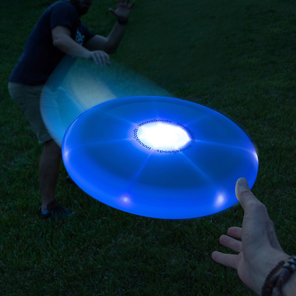 idee-cadeau-frisbee-led-multicolore-bleu