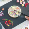 idee-de-cadeau-coupeur-serveur-de-gateaux-design