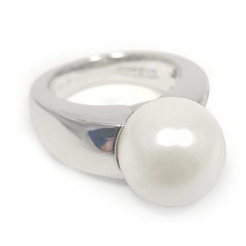 gift-idea-woman-ring-ti-sento-pearl-white