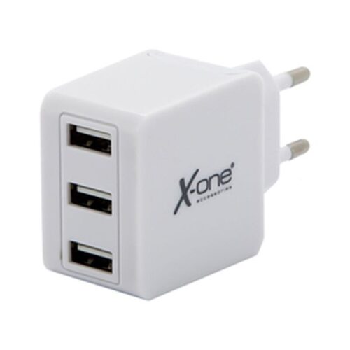 christmas-gift-idea-wall-charger-white