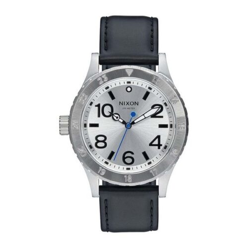 idee-cadeau-montre-homme-nixon-acier-et-cuir-gris