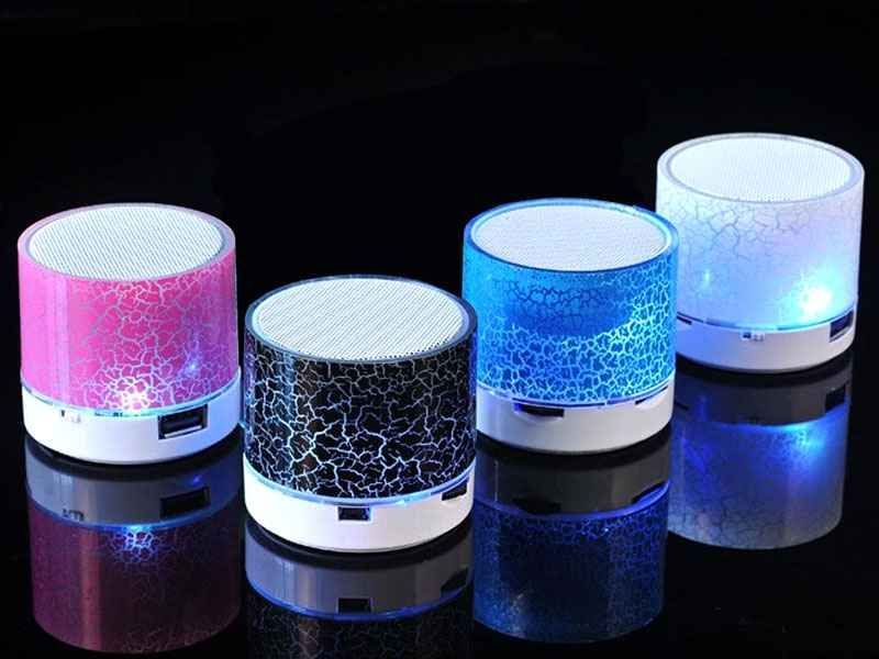 speaker-bluetooth-reekin-coley-blue-hp-led-gifts-and-hightech-design