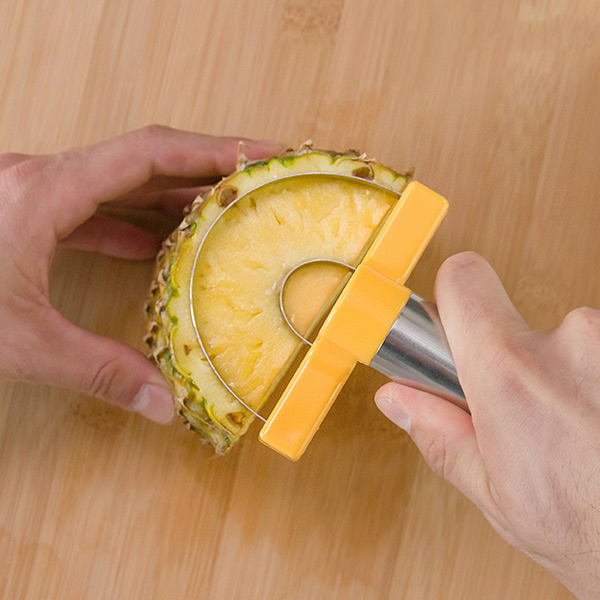 Idée de cadeau coupeur éplucheur ananas - Cadeaux Et Hightech