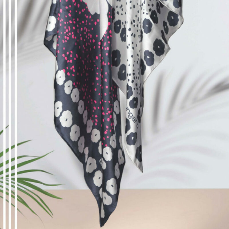 business-gifts-silk-scarf-ungaro-giada-a-la-mode