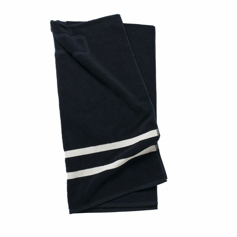 business-gifts-beach-towel-jean-louis-scherrer-catamaran-blue-trend