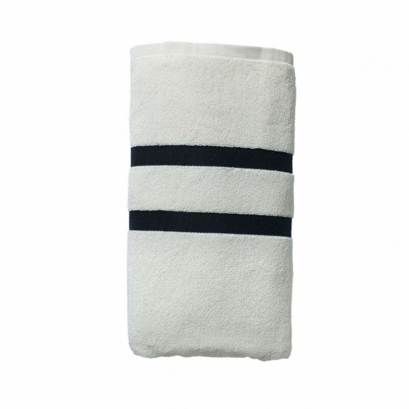 beach-towel-business-gifts-jean-louis-scherrer-catamaran-white-a-la-mode