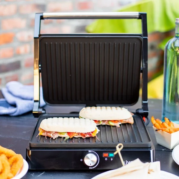 Cadeau CSE : Grill viande et panini — vue 1 — cadeau entreprise